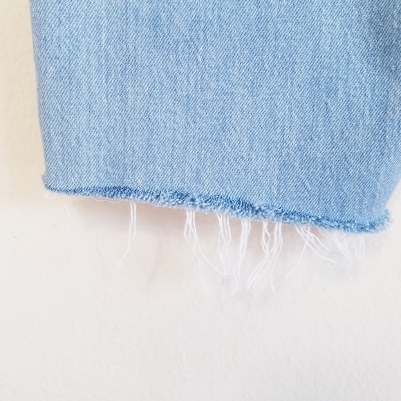 Frame | Le Vintage Bermuda, distressed siz… - Picture 16 of 16